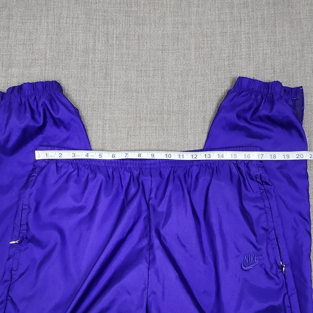 Vintage Nike Nylon Warm Up Sweat Pants. Large - Picture 10 of 11